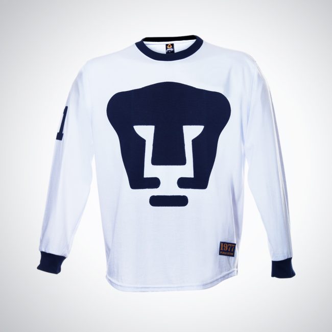Playera PUMAS RETRO 1977 blanco/azul caballero manga larga